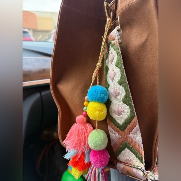 THREADED PEAR CAMEL CAMPBELL TOTE W DESSERT BOHO REMOVABLE CROSSBODY STRAP - Picture 8 of 13